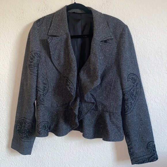 VERSE wool embroidery ruffle waterfall button front paisley floral jacket lagen - Picture 1 of 13